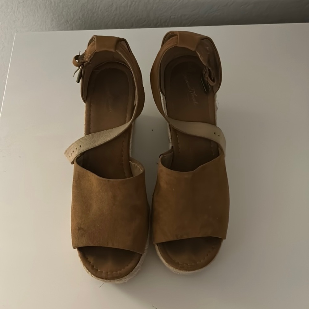 Tan wedges